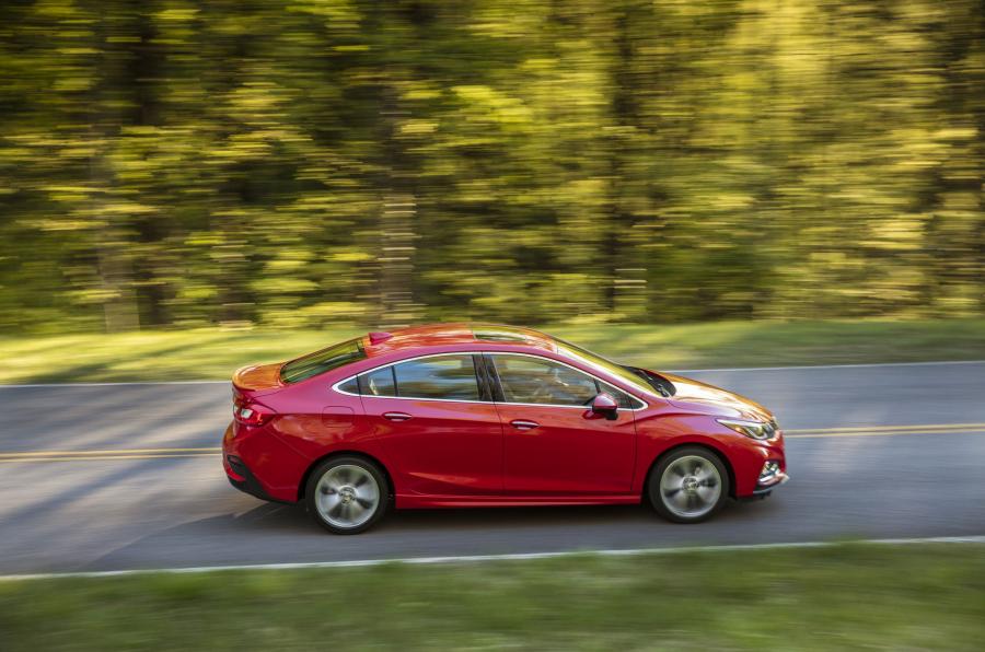  Chevrolet Cruze Premier RS 2016 года  (фото 23 из 34)